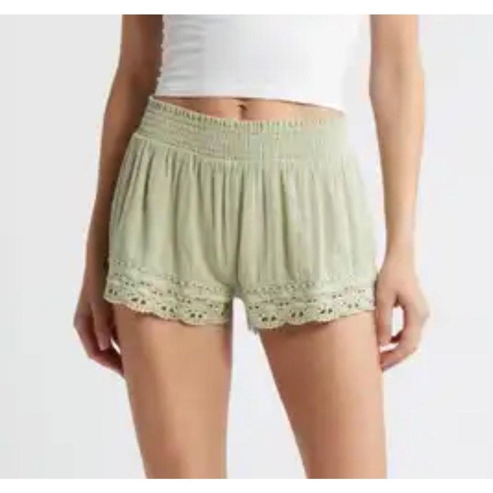 urban outfitters womens shorts green NWT crochet knit smocked green beach sz sm